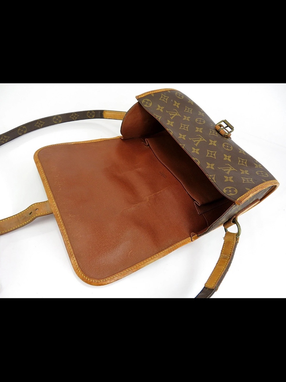Louis Vuitton Monogram Crossbody Bag in Brown & Tan Leather Trim - Picture 9 of 16